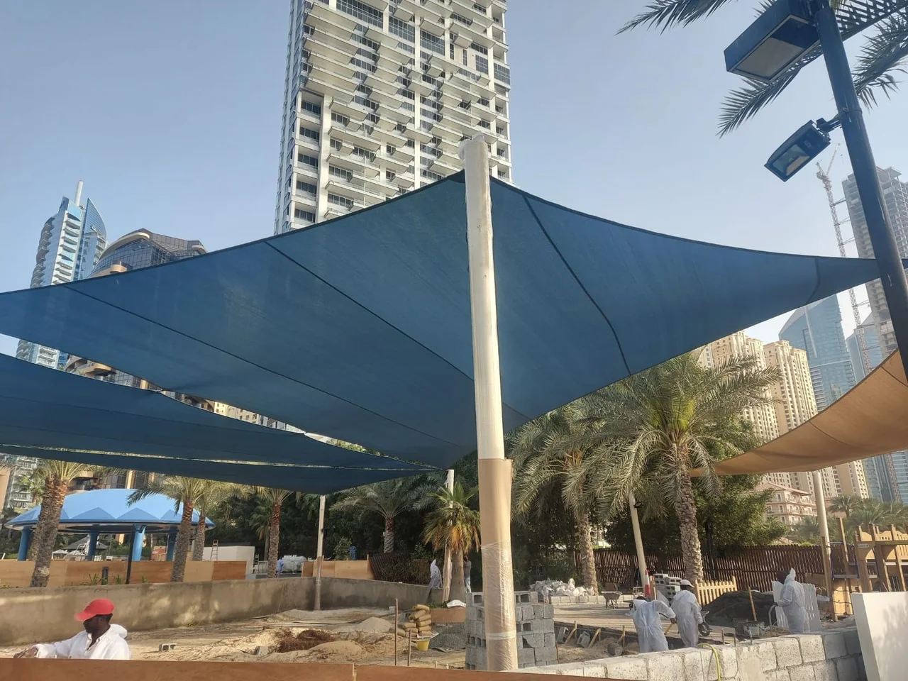Completed tensile membrane shade structure at Le Royal Meridien Hotel in Jumeirah, Dubai