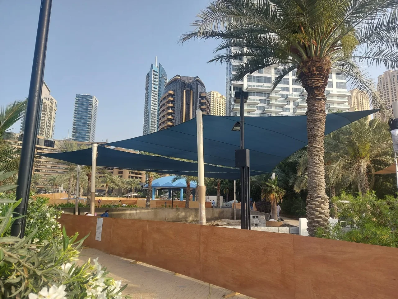 Completed tensile membrane shade structure at Le Royal Meridien Hotel in Jumeirah, Dubai — installation view 7